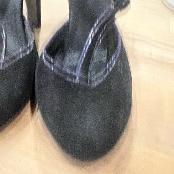 Dolce & Gabbana Vintage Velvet Mary Jane heels size 39/ US 8.5 - Picture 4 of 11